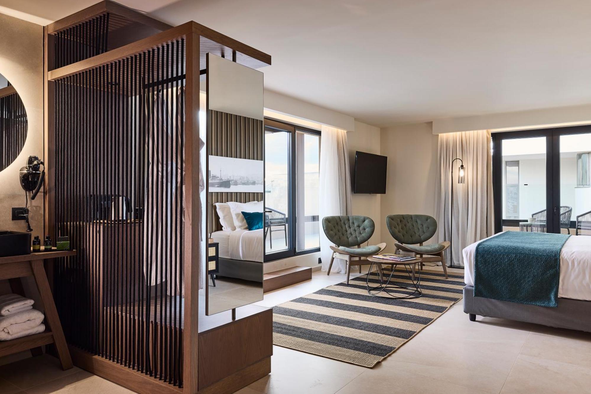 Athenarum Portus Life & Style Hotel بيرايوس المظهر الخارجي الصورة