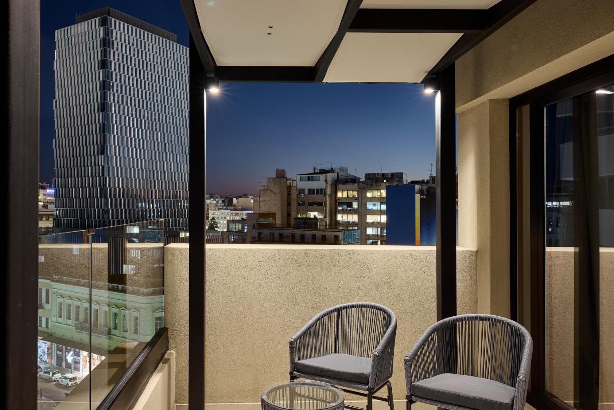 Athenarum Portus Life & Style Hotel بيرايوس الغرفة الصورة