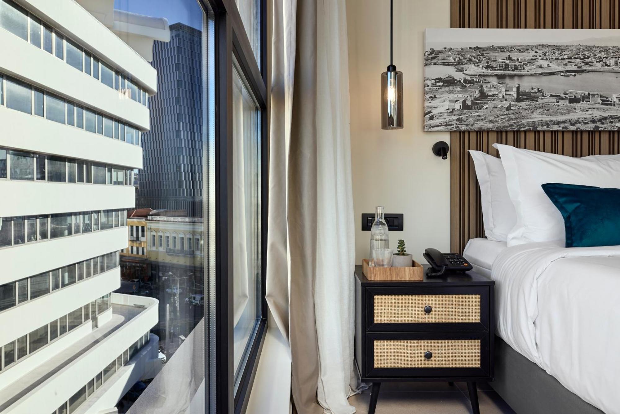 Athenarum Portus Life & Style Hotel بيرايوس الغرفة الصورة